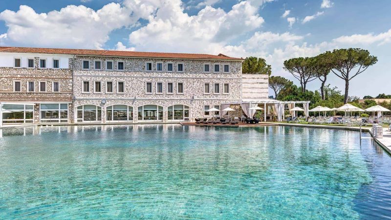02_terme-di-saturnia_hotel-con-spa-toscana_hotel_esterno_2 02_terme-di-saturnia_hotel-con-spa-toscana_hotel_esterno_2